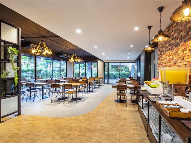 Livotel Hotel Lat Phrao Bangkok Bagian luar foto