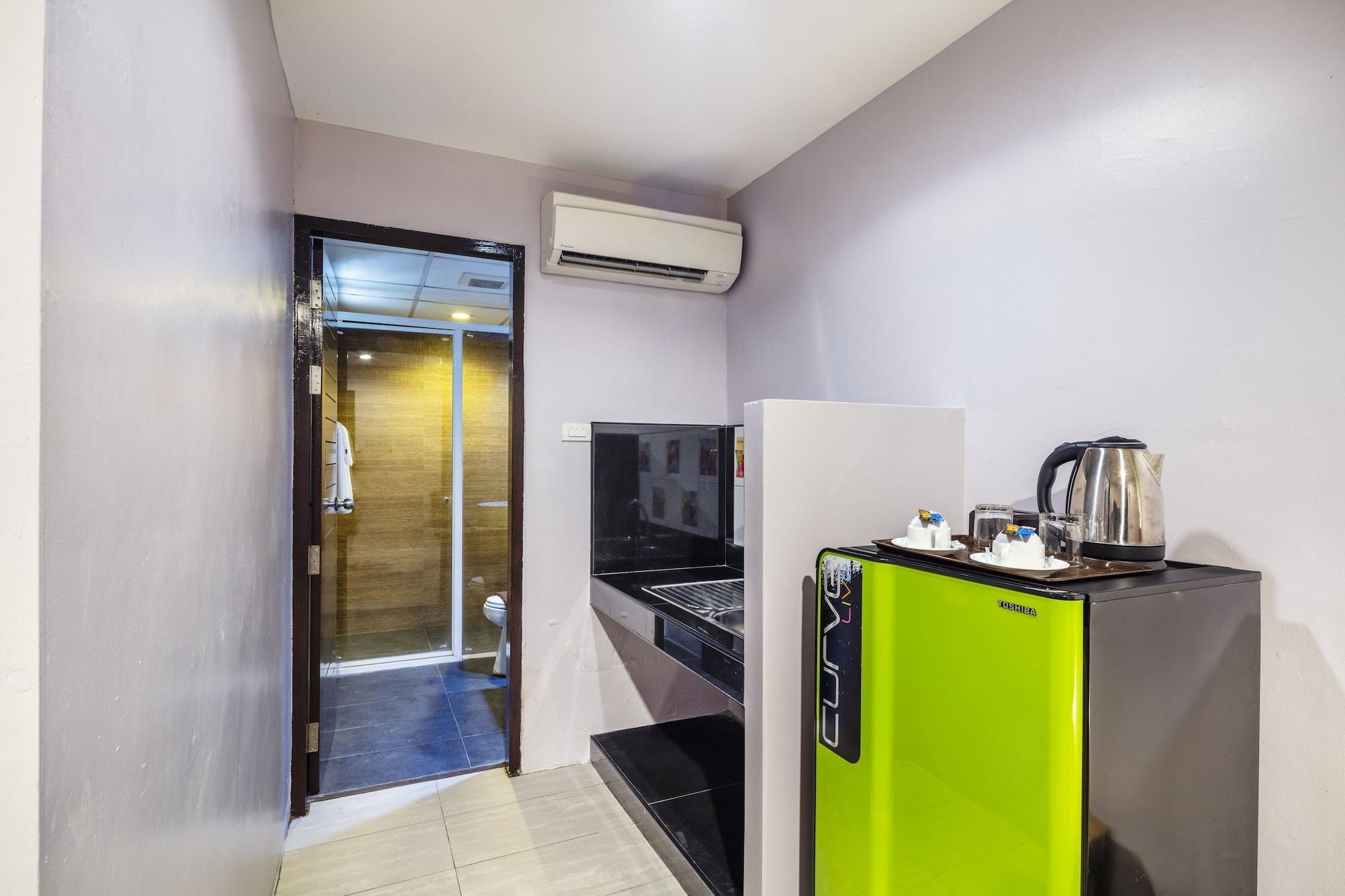 Livotel Hotel Lat Phrao Bangkok Bagian luar foto