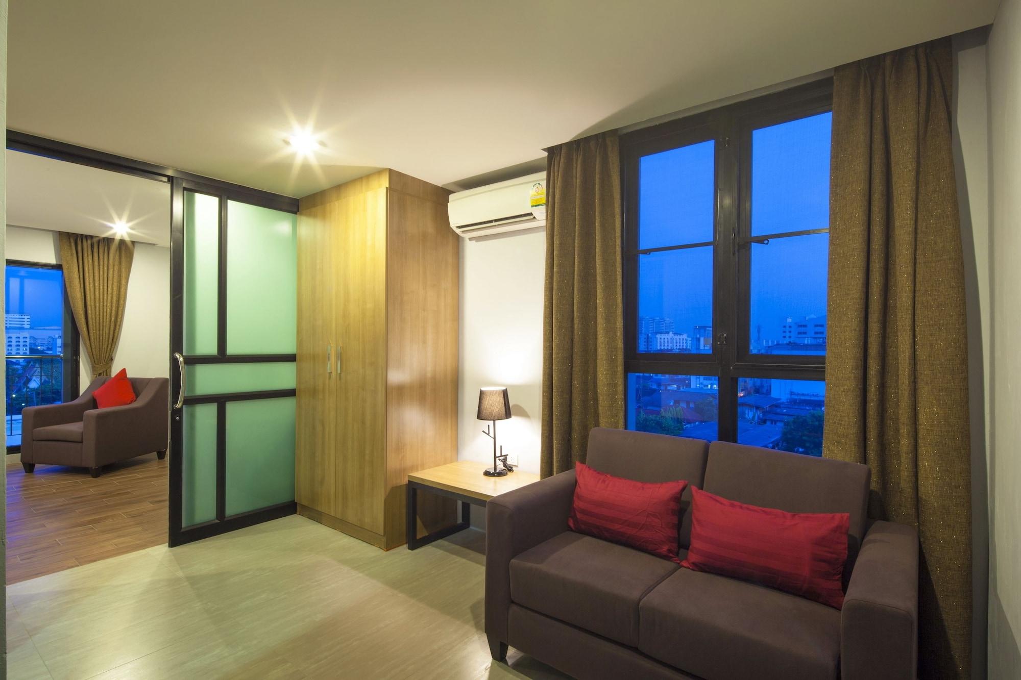 Livotel Hotel Lat Phrao Bangkok Bagian luar foto