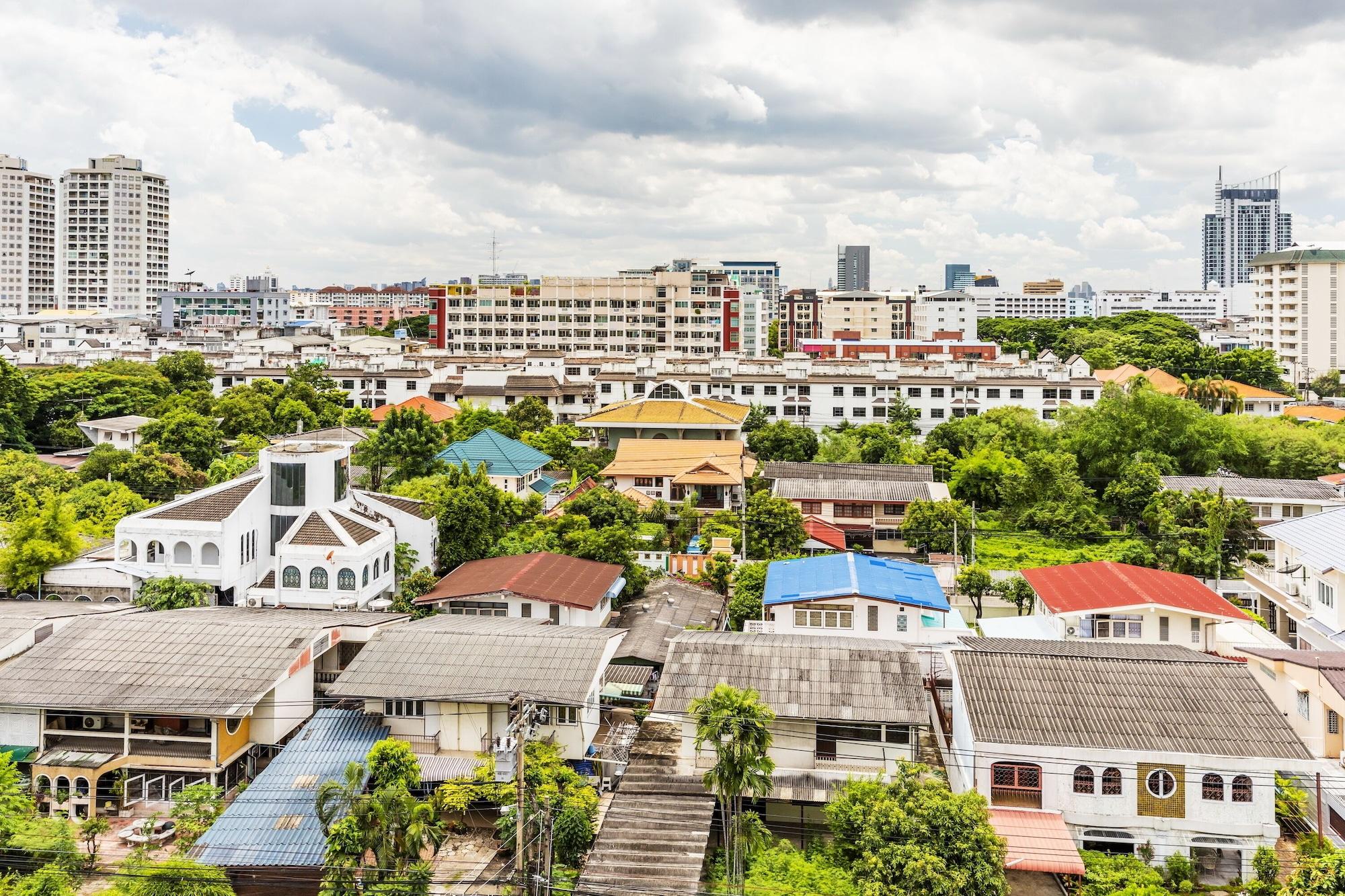 Livotel Hotel Lat Phrao Bangkok Bagian luar foto
