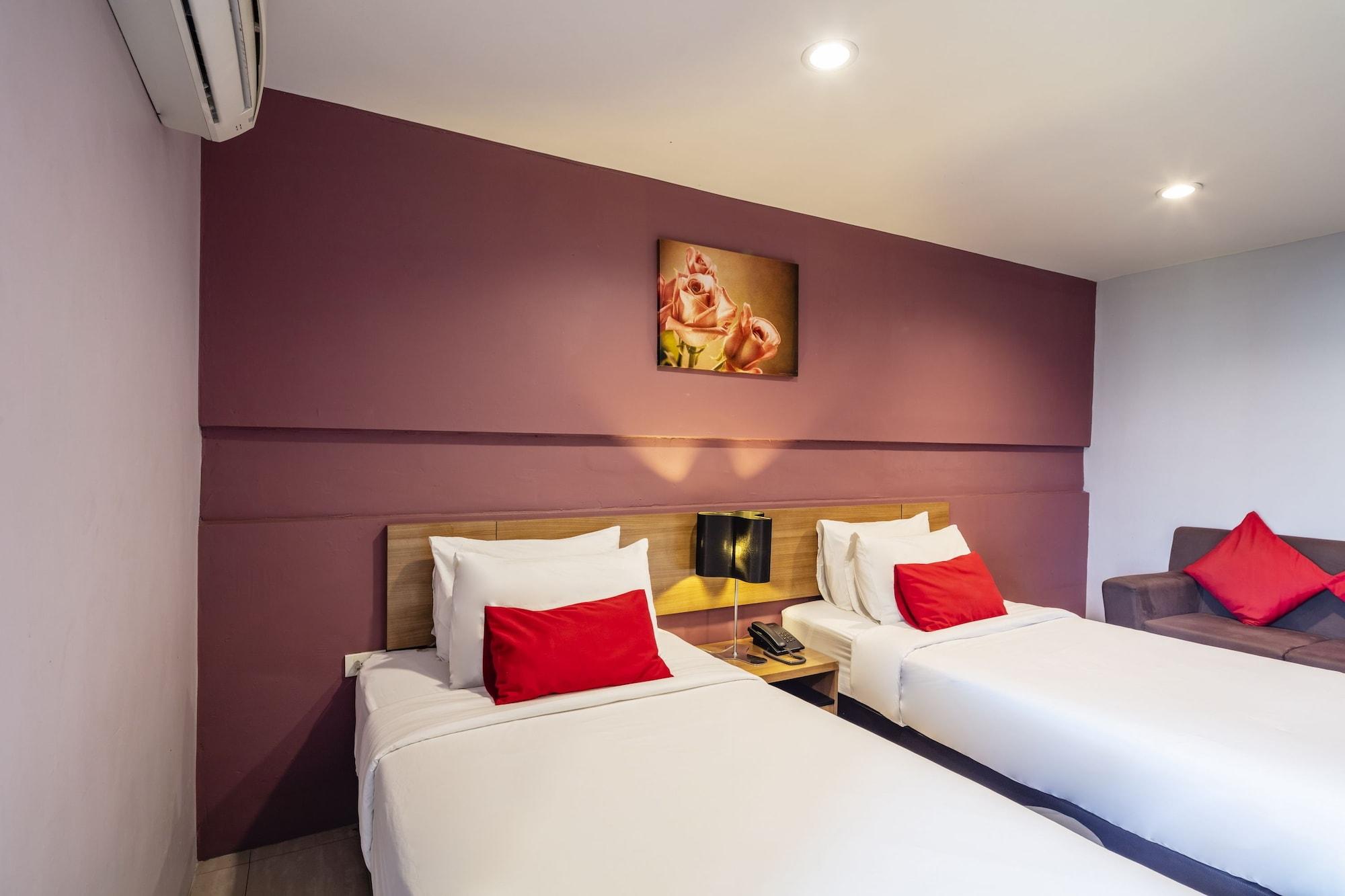 Livotel Hotel Lat Phrao Bangkok Bagian luar foto