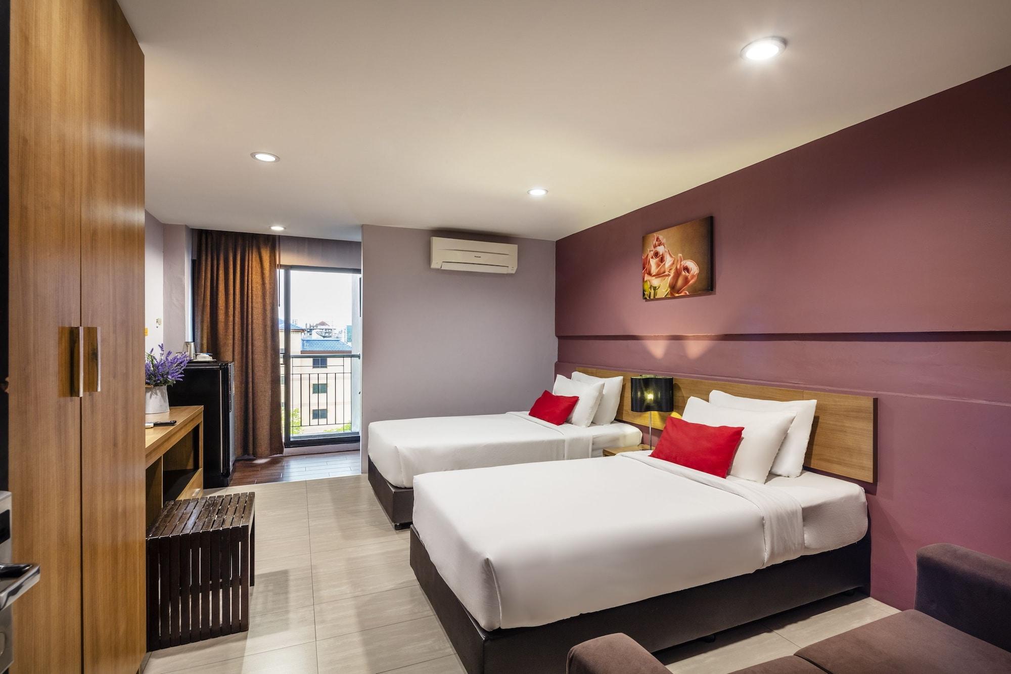 Livotel Hotel Lat Phrao Bangkok Bagian luar foto
