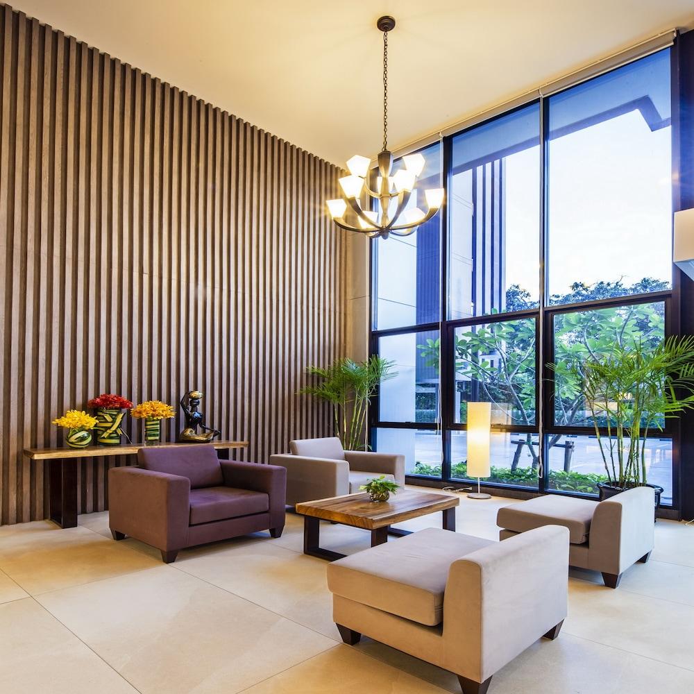 Livotel Hotel Lat Phrao Bangkok Bagian luar foto