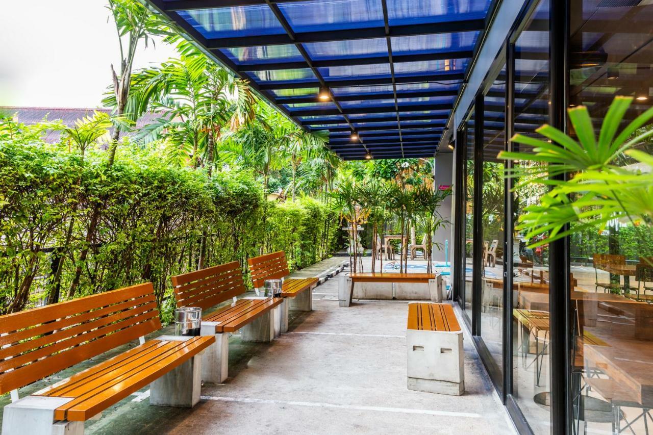 Livotel Hotel Lat Phrao Bangkok Bagian luar foto